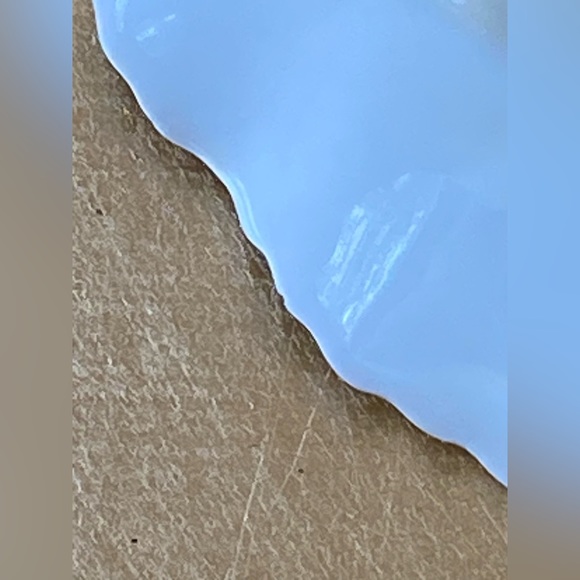 Fabrique Royals Limoges, France. Leaf Trinket Dish from L'HOTEL LANCASTER" PARIS - Picture 9 of 11